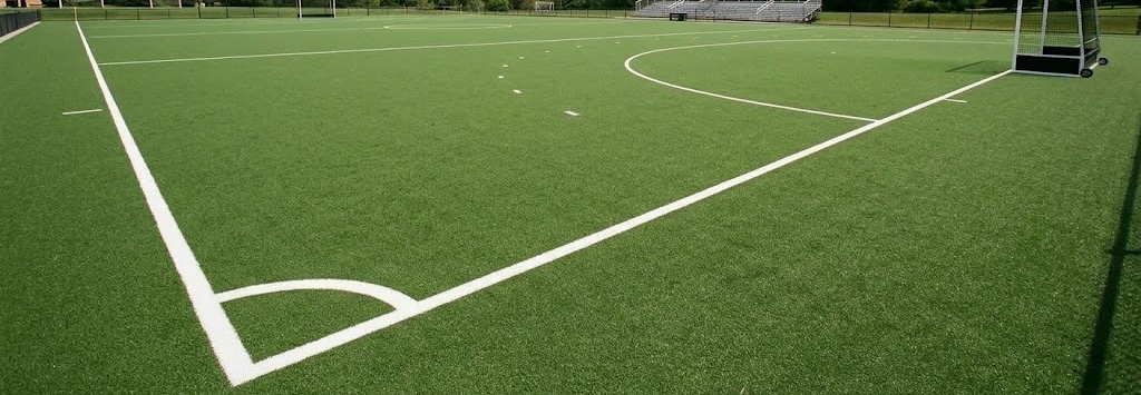 Field hockey turf with white field markings